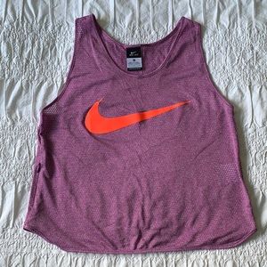 Nike lightweight tank